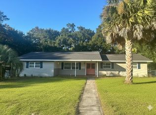 10017 County Road 117, Oxford, FL 34484