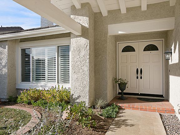 3rd image of 6059 E Larkellen Ct