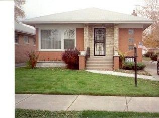 8546 S Michigan Ave, Chicago, IL 60619