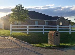 9424 Simbra Ln, Crowley, TX 76036