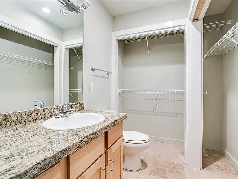 4777 Cedar Springs Rd #9F — Photo 4