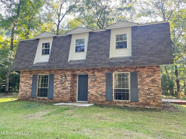 143 Timber Ln, Florence, MS 39073