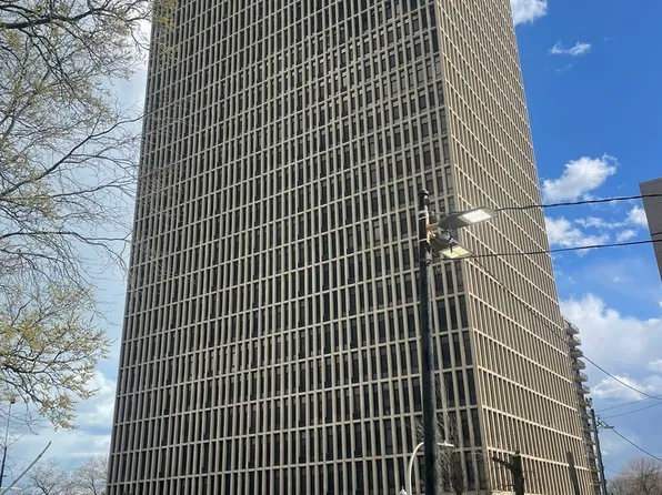 6700 S South Shore Dr APT 5G, Chicago, IL 60649