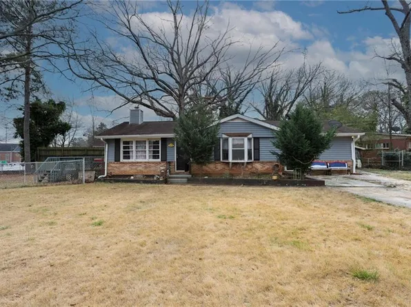 1368 W Austin Rd, Decatur, GA 30032