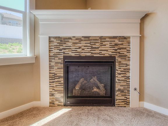 Corner Fireplace in Great Room