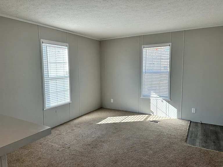 34 Pansy Dr #34 — Photo 3