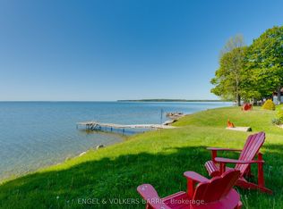 43 Olive Cres #204, Orillia, ON L3V 7M8