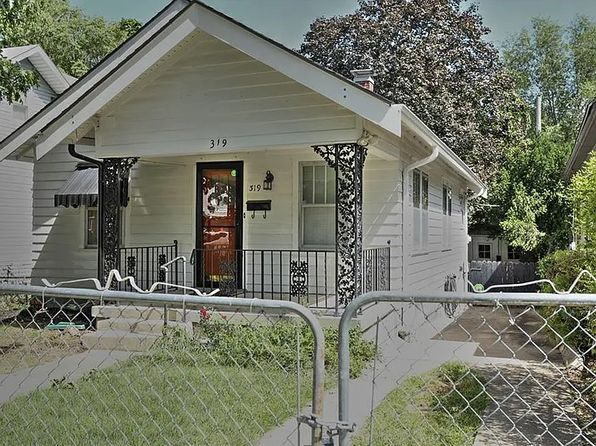 319 White Ave