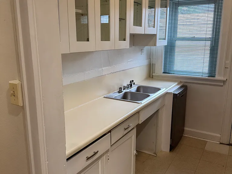 2130 E 14th Ave #10 — Photo 17