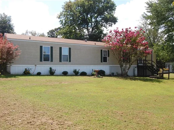6154 Highway 221 N, Berryville, AR 72616