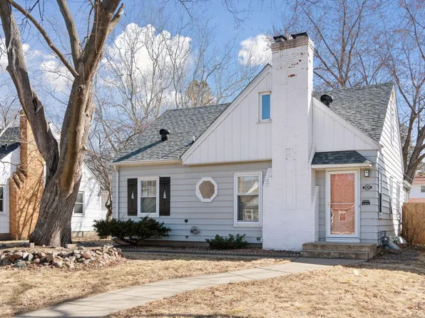 3824 Zenith Ave N, Robbinsdale, MN 55422