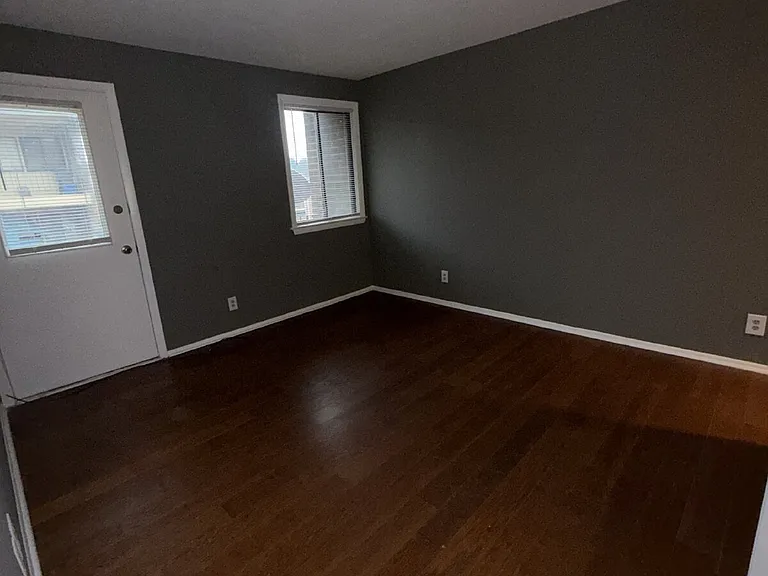 3928 Stone Gate Dr #D — Photo 10