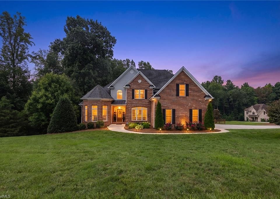 1st image of 8205 Brotherstwo Rd