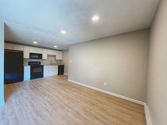 3rd image of 3231 Springdale Rd APT 1
