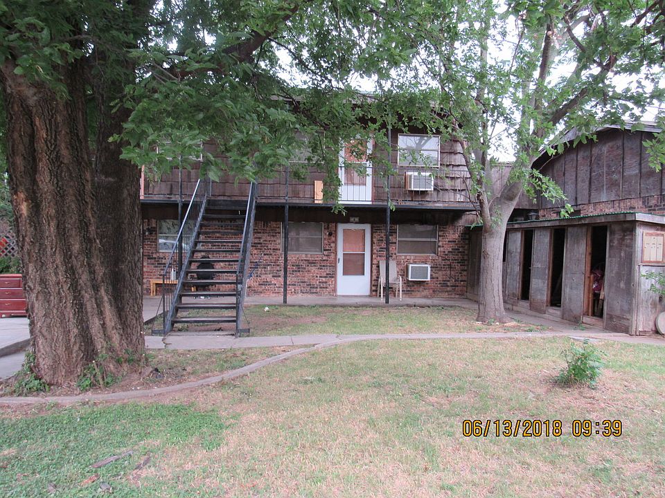 1st image of 1202 1/2 NW Lake Ave #4