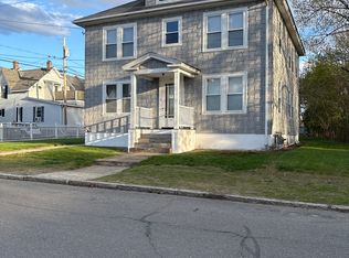 210 Wayne St FLOOR 2, Manchester, NH 03102