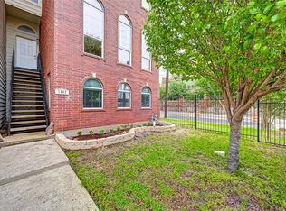 1302 Emancipation Ave, Houston, TX 77003