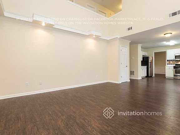 5th image of 2105 Westwind Dr