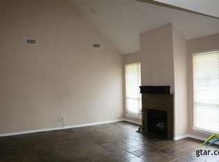 634 Ridge Creek Dr, Tyler, TX 75703