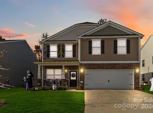 534 King Clover Ln, Clover, SC 29710