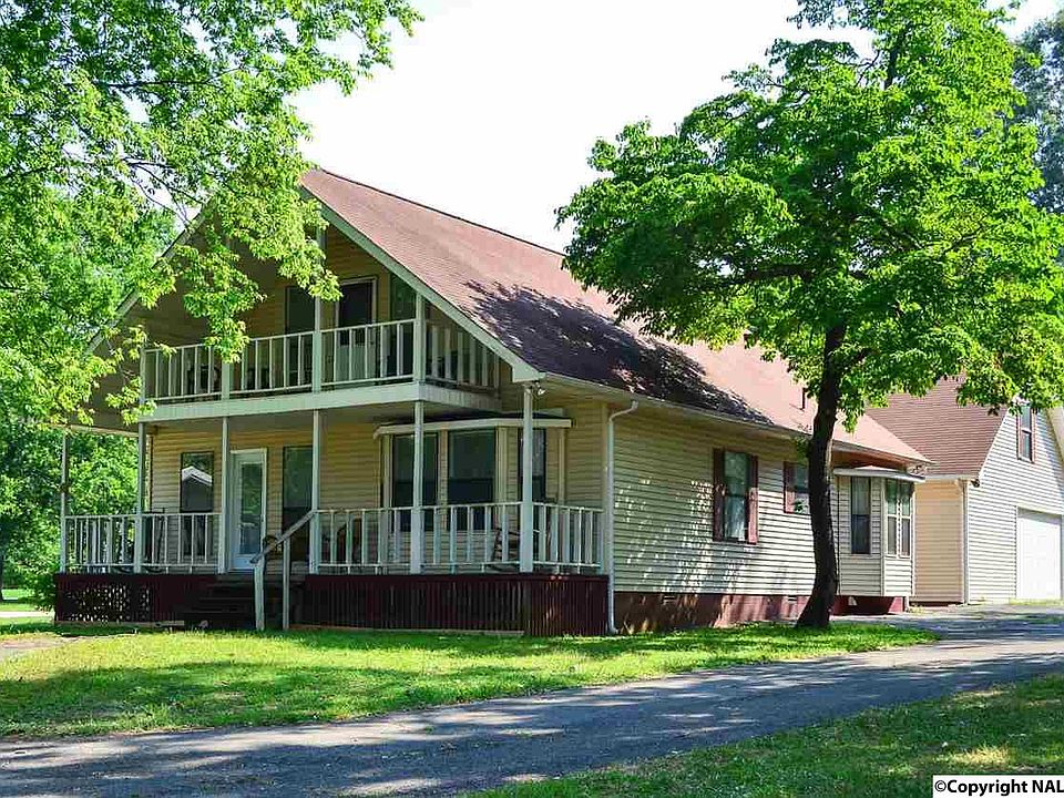 1st image of 803 Ramblewood Dr
