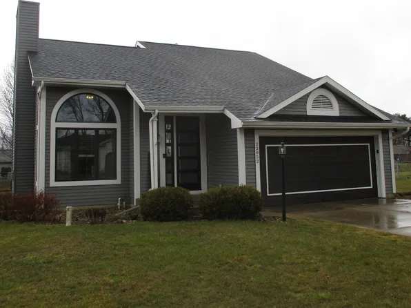 23052 Amber Valley Dr, South Bend, IN 46628