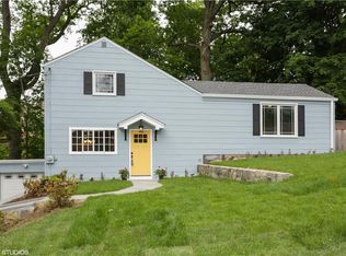 150 Riverview Ave, North Tarrytown, NY 10591