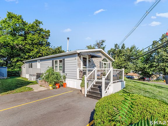 2nd image of 19 Laurel View