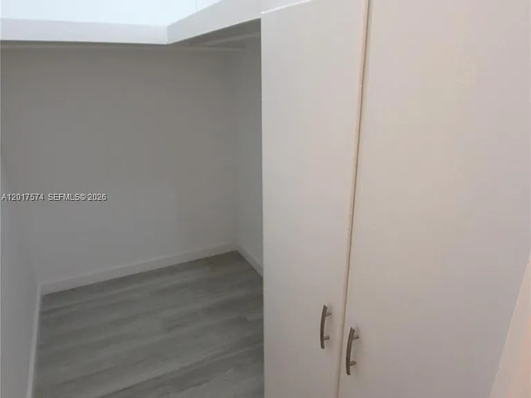 1115 Euclid Ave #17 — Photo 12