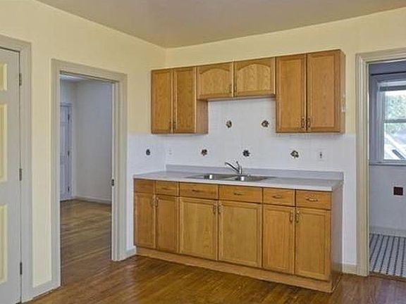 Large kitchen