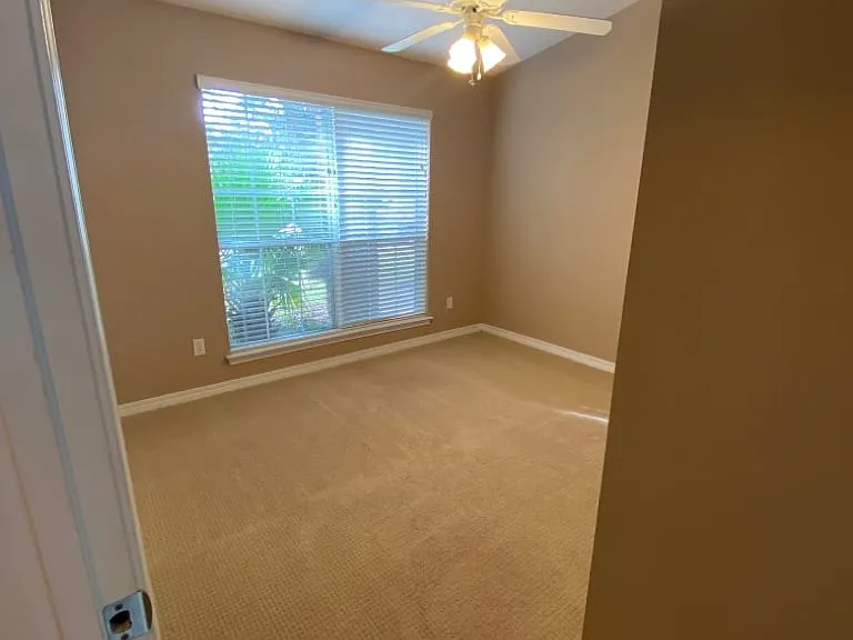 1922 Everglades Dr — Photo 20