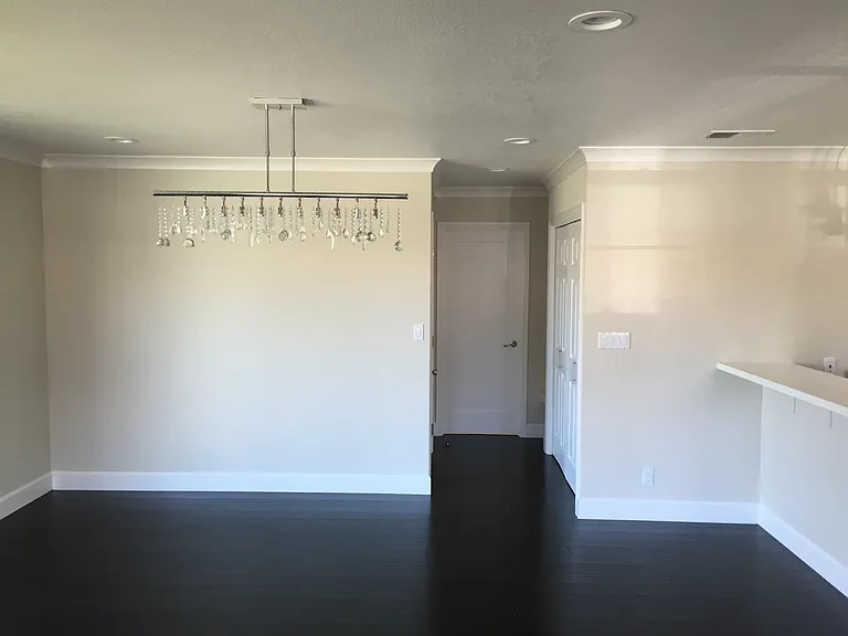 1701 Quesada Way — Photo 6