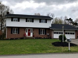 70 Pine Crest Dr, Indiana, PA 15701