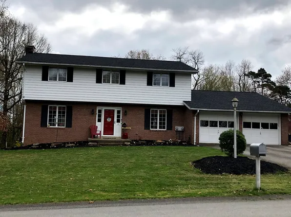 70 Pine Crest Dr, Indiana, PA 15701