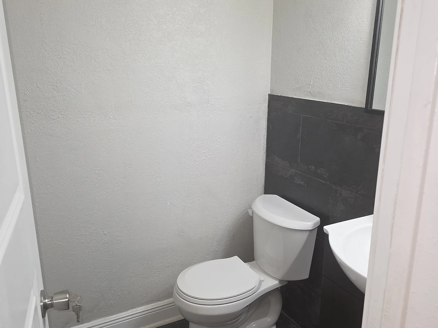 3 bed, 1482 sqft, $2,000 — Photo 4