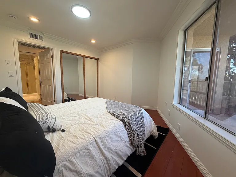 5706 Baltimore Dr #350 — Photo 10