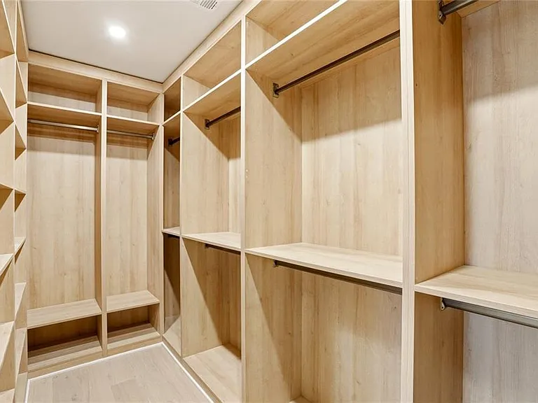 1257 Atlantic Dr NW — Photo 12