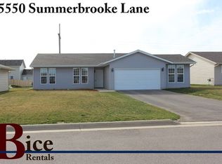 15550 Summerbrooke Ln, Roscoe, IL 61080