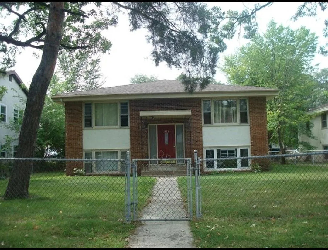 1 bed, $900 — Photo 3