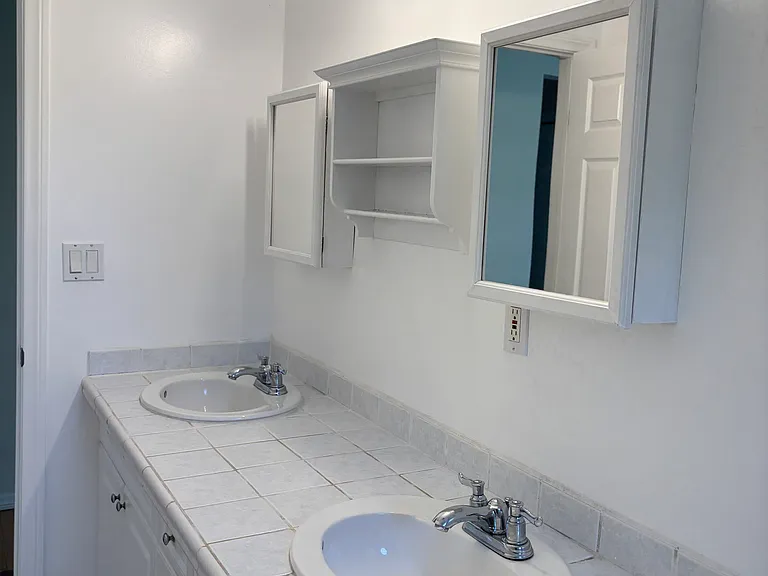 7939 Denrock Ave — Photo 10