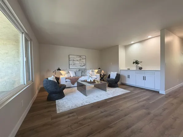 4235 Asher St Unit 43, San Diego, CA 92110