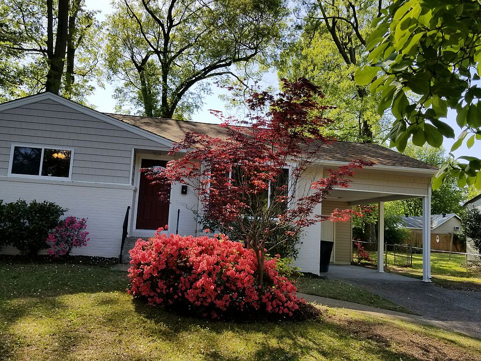 1st image of 333 Dorset Ave