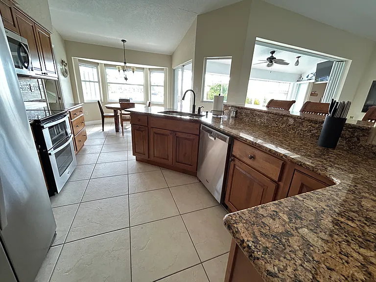 1001 Mineo Dr — Photo 11