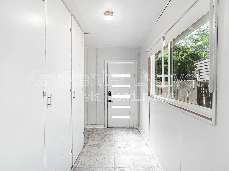 421 N Stuart St — Photo 18