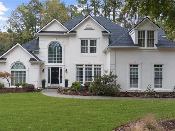 6169 Poplar Bluff Cir, Peachtree Corners, GA 30092