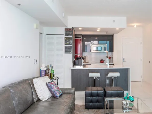 110 Washington Ave APT 1722, Miami Beach, FL 33139