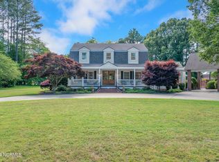 405 Inlet Dr, Elizabeth City, NC 27909