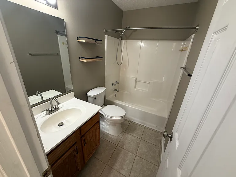 260 Pollard Dr — Photo 7