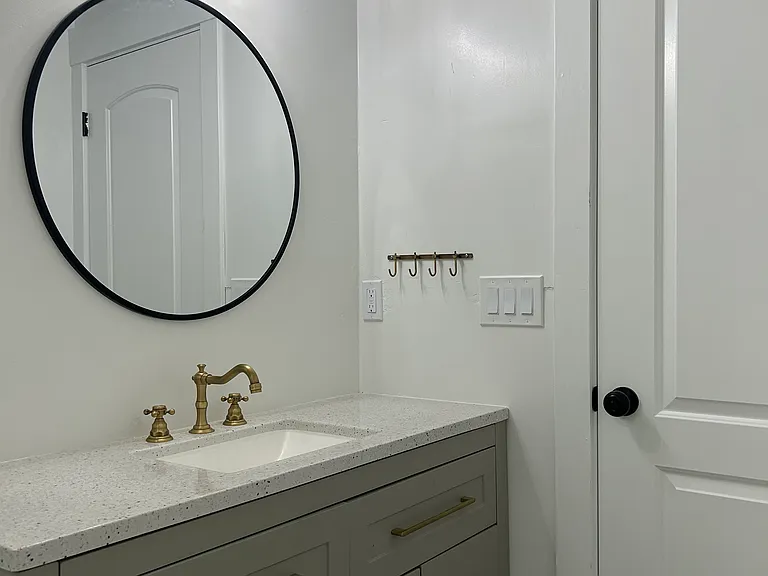 1544 W Stone Gate Dr — Photo 4