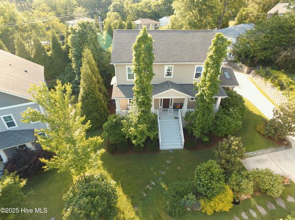457 S Greensboro Street, Carrboro, NC 27510